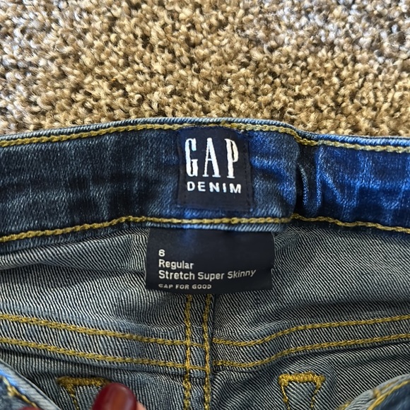 Skinny jeans - Picture 2 of 3